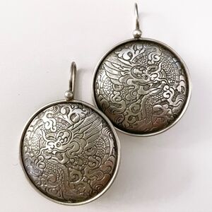 Silpada Sterling Silver Etched Dragon Circle Disc Earrings W1228